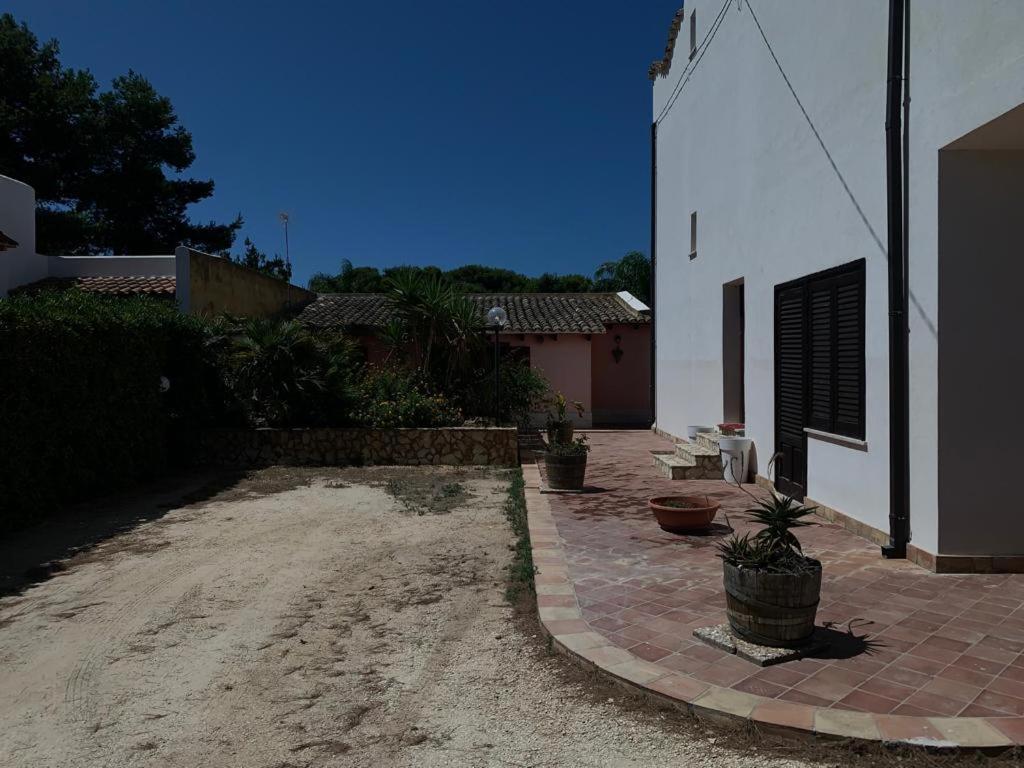 Casa Vacanze Lo Stagnone Da Rosita Марсала Екстериор снимка