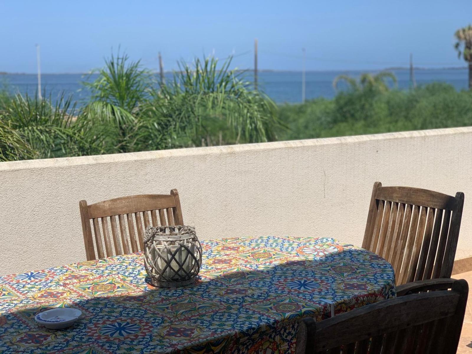 Casa Vacanze Lo Stagnone Da Rosita Марсала Екстериор снимка
